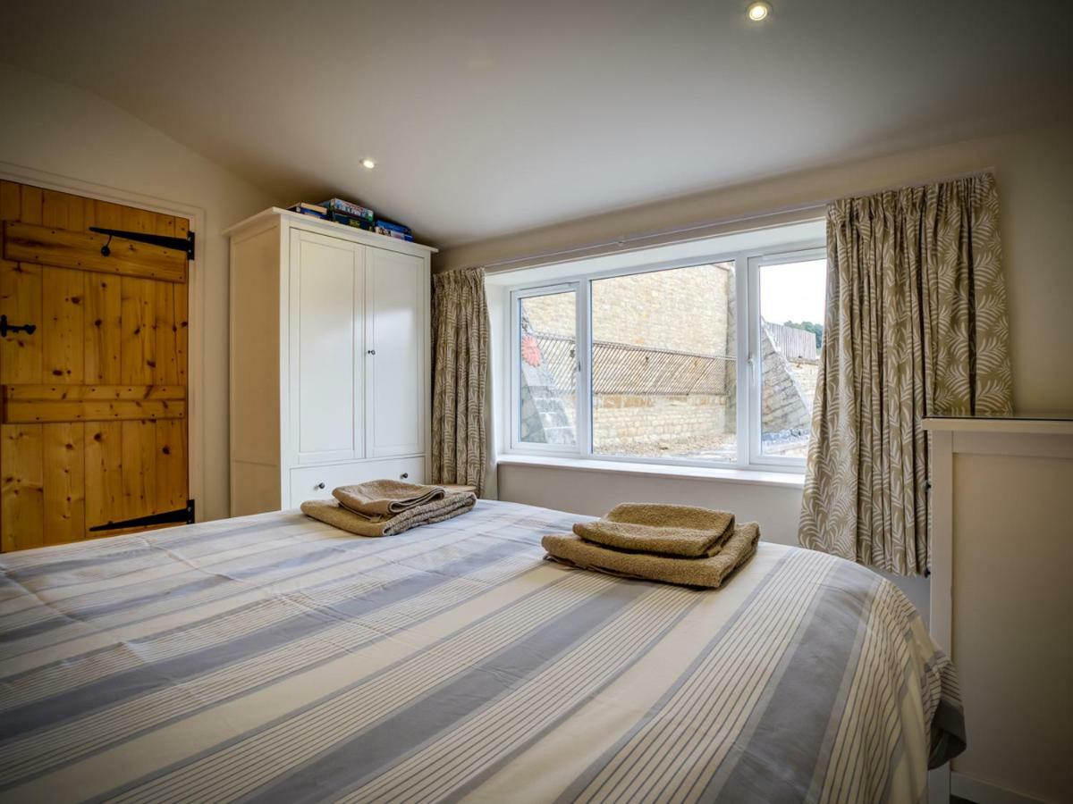 Villa Wytons Piece Cherington Esterno foto
