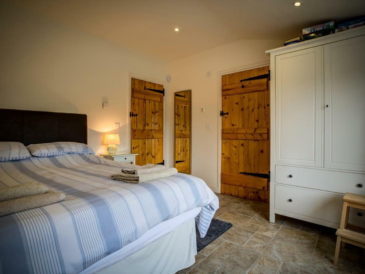 Villa Wytons Piece Cherington Esterno foto